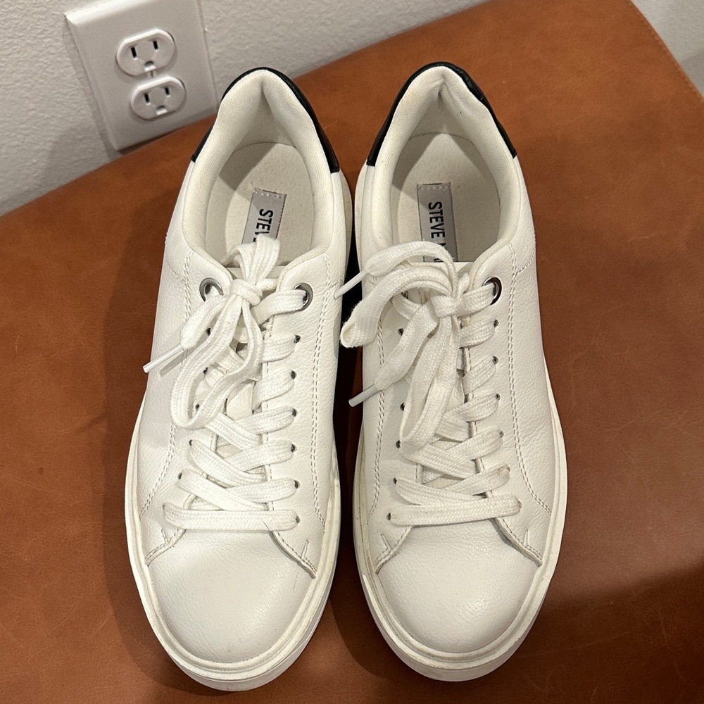 Steve Madden Chunky White Leather Sneakers